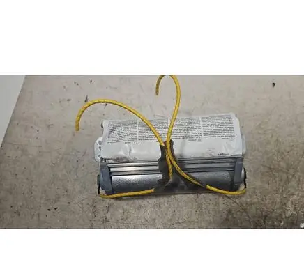 BMW X3 E83 Passenger airbag 30344611C 1012046770048 39705604107G