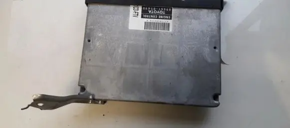 Toyota Avensis T250 Engine control unit/module 8966105690 89661-05690