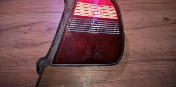 Lancia Dedra Rear/tail lights 82468761