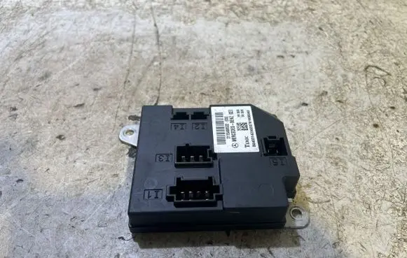 Mercedes-Benz E W211 Comfort/convenience module 2115458532 A164031296
