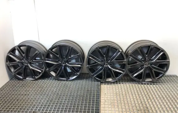 Lexus LBX R17 alloy rim 
