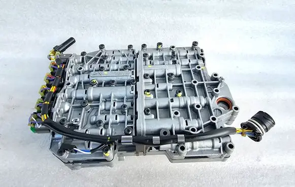 Volkswagen PASSAT B5.5 Gearbox control unit/module 1060427081