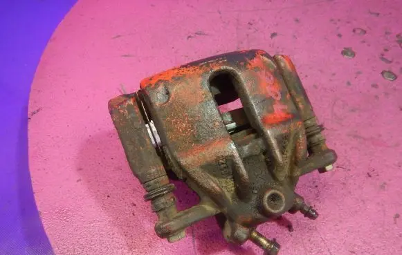 Nissan Micra Front brake caliper