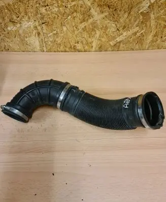 Opel Astra J Air intake duct part 13265785 13265784