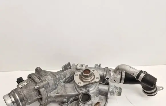 BMW M4 F82 F83 Water pump 7586885