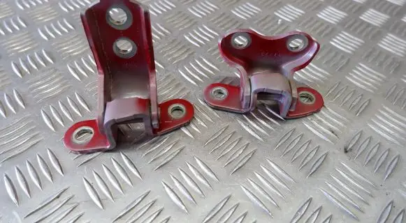 Toyota Corolla E210 E21 Front door hinge set 6872002060 6874002050