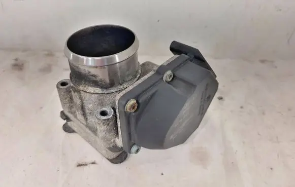Hyundai i30 Throttle valve 351002A900 1072118344 5WY9174D