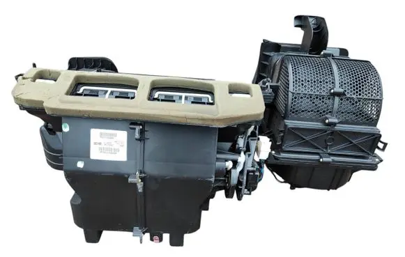 Volkswagen Routan Interior heater climate box assembly P55111608AN 55111608AN