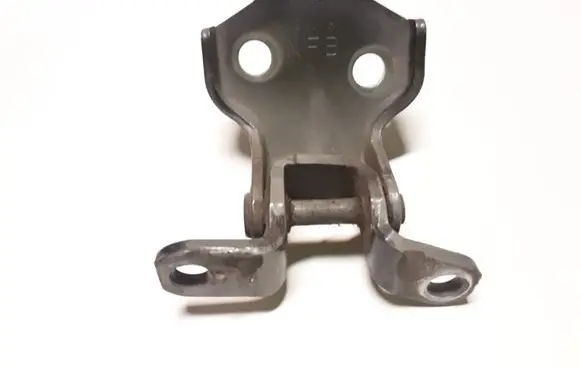 Subaru Forester SH Front door lower hinge 