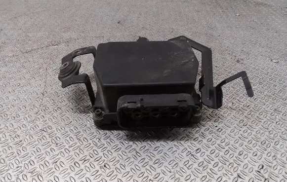 Skoda Octavia Mk2 (1Z) Electromagnetic valve 1K0906279B