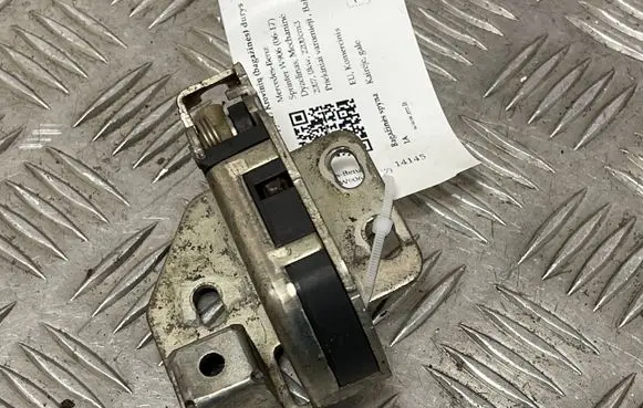 Mercedes-Benz Sprinter W906 Loading door lock A9067400035