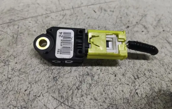 Toyota Verso Airbag deployment crash/impact sensor 898310F010