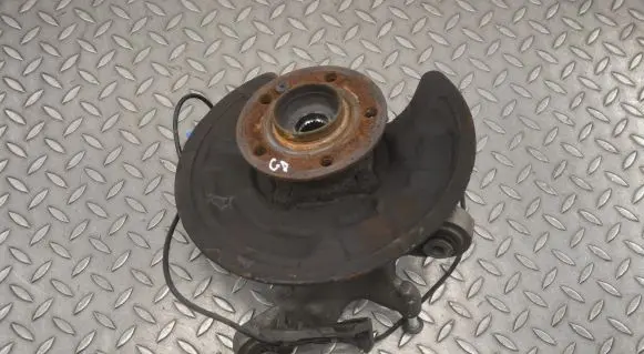 Mercedes-Benz A W176 Rear wheel hub A2460106