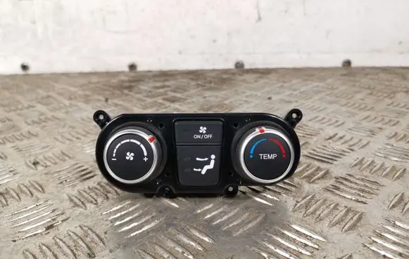 Hyundai Santa Fe Climate control unit 1702280157