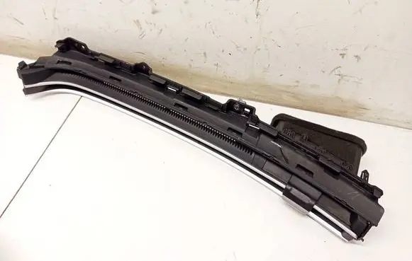 Hyundai Tucson IV NX4 Dash center air vent grill 