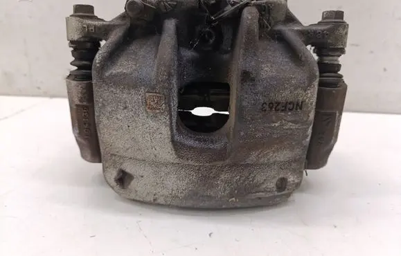 Volkswagen Multivan T7 Front brake caliper