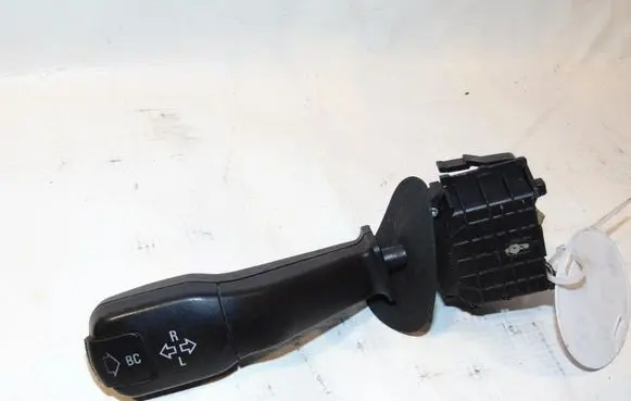 BMW 5 E39 Indicator stalk 61318352172