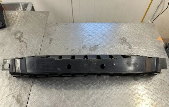 Volvo XC70 Front bumper support beam 30678674