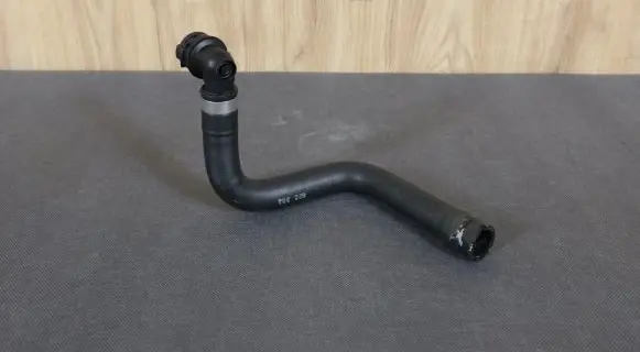 Mercedes-Benz SLK R171 Heater radiator pipe/hose 1718302496 A1718302496