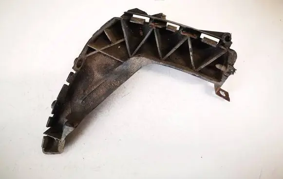 Mitsubishi Lancer X Rear bumper mounting bracket 8j0807453b