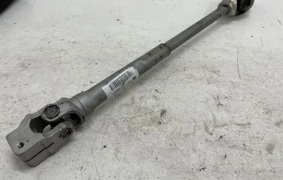 BMW 1 F20 F21 Steering column universal joint 6787335