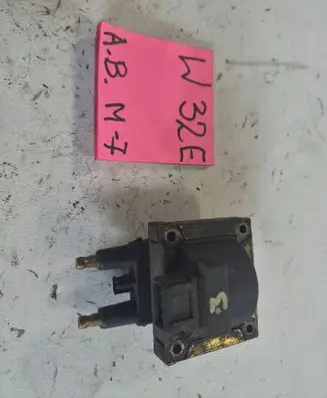 Renault Laguna I High voltage ignition coil 7700850999