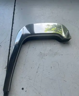 Citroen C5 Aircross II Rear side glass trim 9819474677
