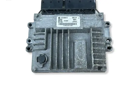 Chevrolet Captiva Engine control unit/module 25189813 595172891 25184894