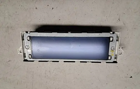 Peugeot 3008 I Screen/display/small screen 9678491880