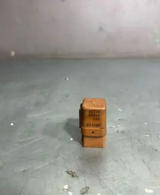 Nissan Primera Other relay 25230 79964 20128C