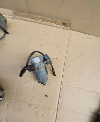Ford S-MAX Vacuum pump 8G9N2A451BC