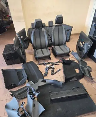 Peugeot 208 II Interior set 