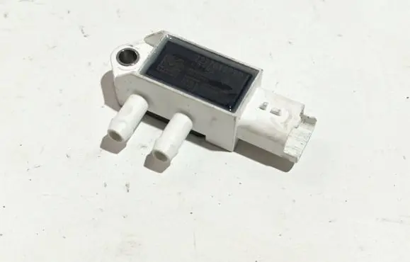 Renault Master III Exhaust gas pressure sensor 208154890R 31012024 1212