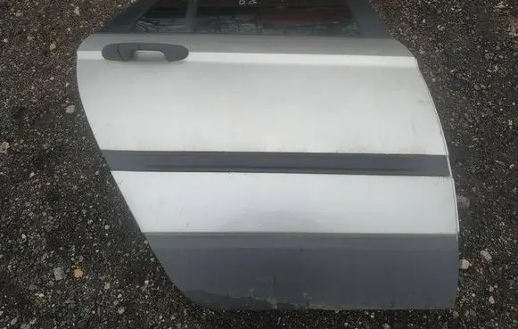 Chrysler Pacifica Rear door PILKOS