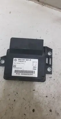 Volkswagen PASSAT CC Hand brake control module 3AA907801E 17982901A