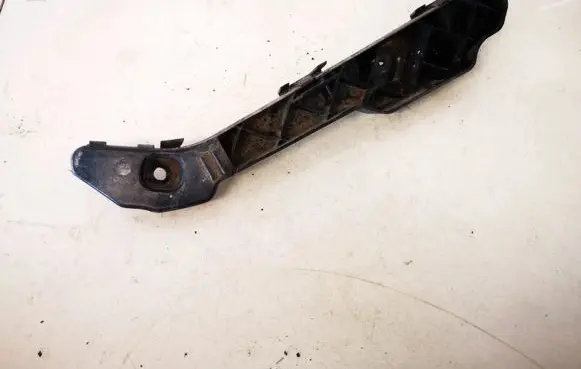 KIA Carens I Front bumper mounting bracket 865131d000 86513-1d000