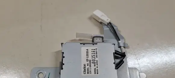 Subaru Outback Aerial antenna amplifier EF1203IA 0035181