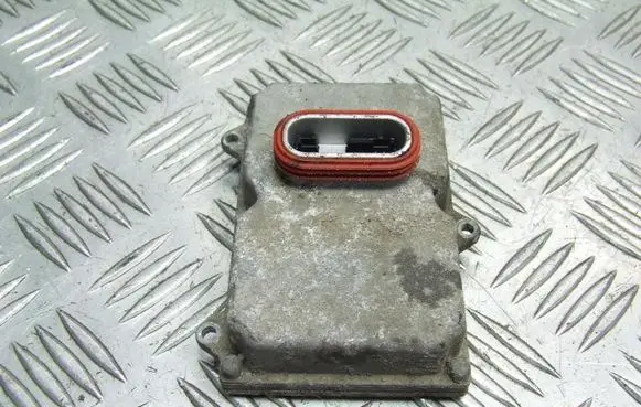 Mercedes-Benz E W211 Xenon control unit/module 0028202426