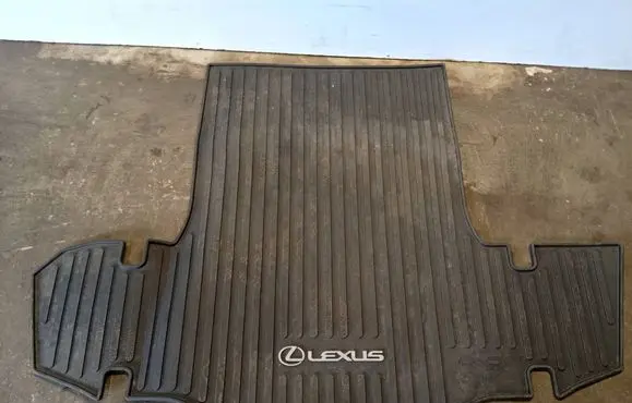 Lexus LS 500 Rubber trunk/boot mat liner PT90850185