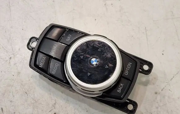 BMW 3 F30 F35 F31 Head unit multimedia control 6582926795501 19226310