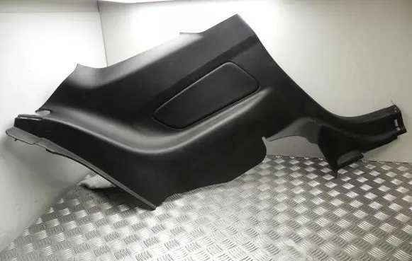Roof trim bar molding cover