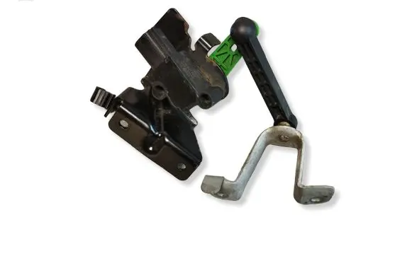 Audi Q3 F3 Rear height level sensor lever 5Q0512521J