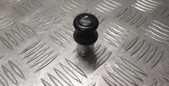 Chrysler Grand Voyager V Cigarette lighter 
