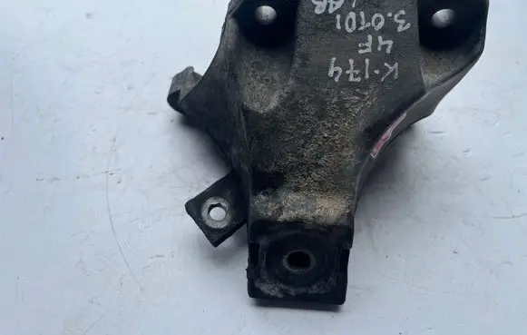 Audi A6 S6 C6 4F Engine mounting bracket 4F0199308AB