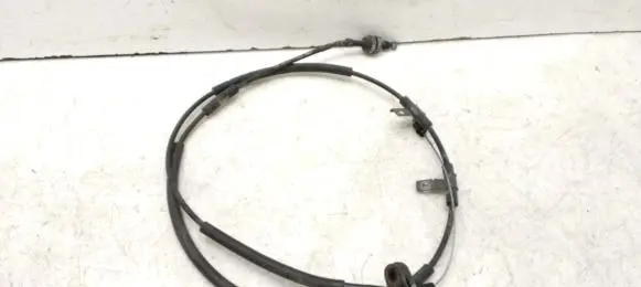 KIA Sportage Throttle cable 327901F200