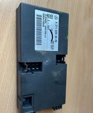 Mercedes-Benz E W211 Other control units/modules 7896A4198046 00007896A4 A2118203626