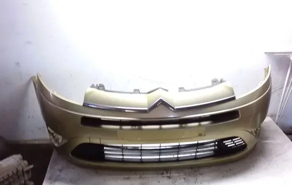 Citroen C4 Grand Picasso Front bumper 9654196177