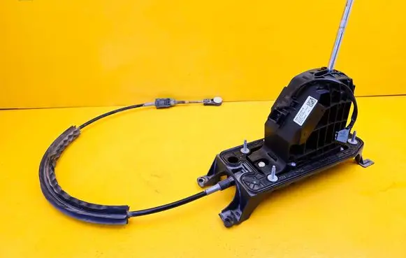 Skoda Kodiaq Gear shifter/selector 5QH713025M