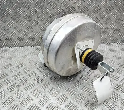 Jaguar XE Brake booster GX732B195BF