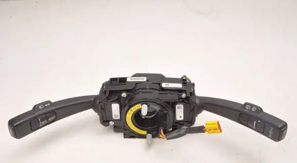Volvo V70 A set of switches 31313810